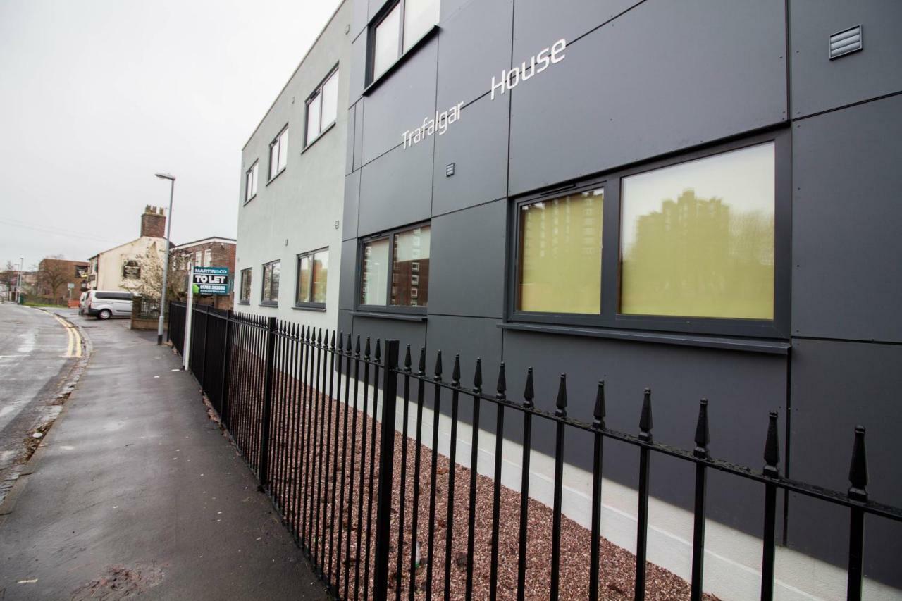 Trafalgar House Stoke-on-Trent Exterior photo